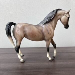 Breyer Rose Grey Arabian Mare #656 Classic Scale Johar Mold